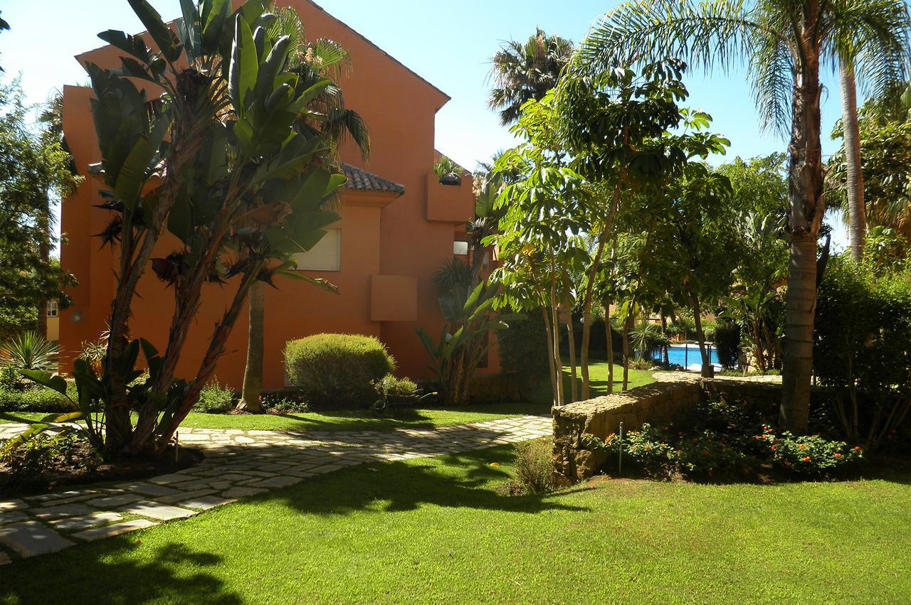 Apartmán Fragata Estepona Exteriér fotografie